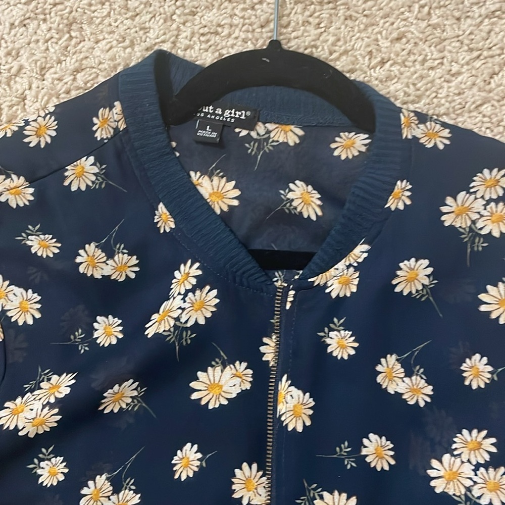 cute daisy jacket - Picture 2 of 2